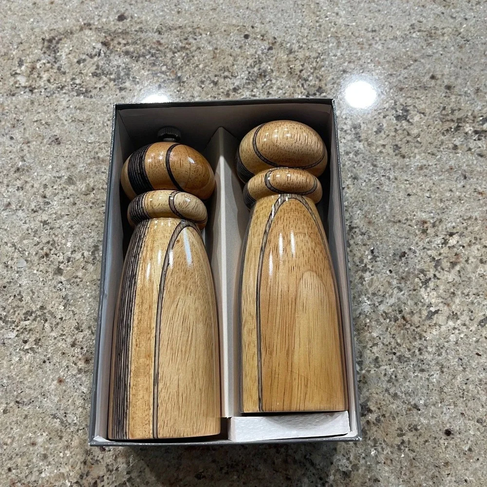 Olde Thompson Salt and Pepper Rio, Beautiful Wood Grain, Open Box